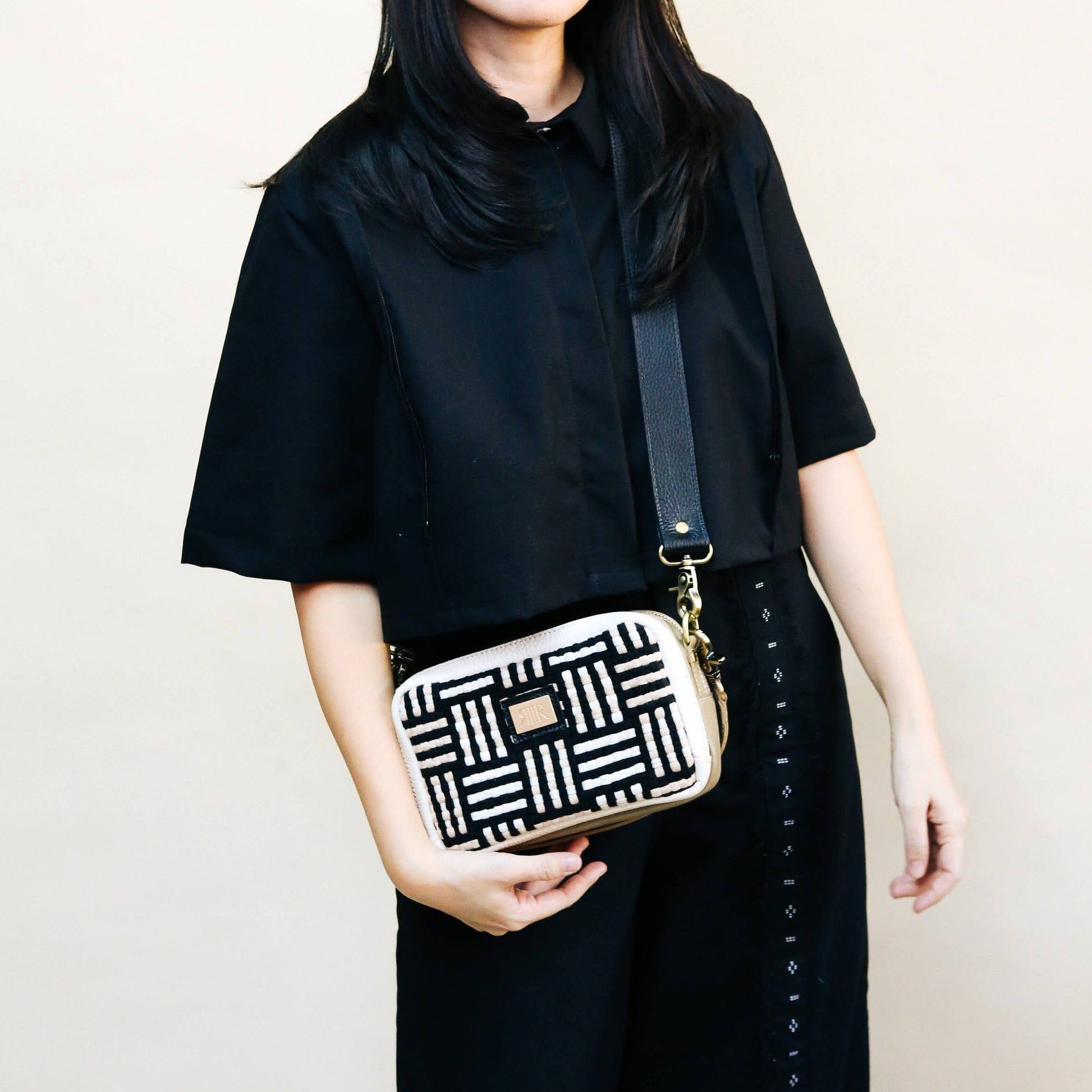 Bento Mat Pattern Black & Beige Fashion Rags2Riches