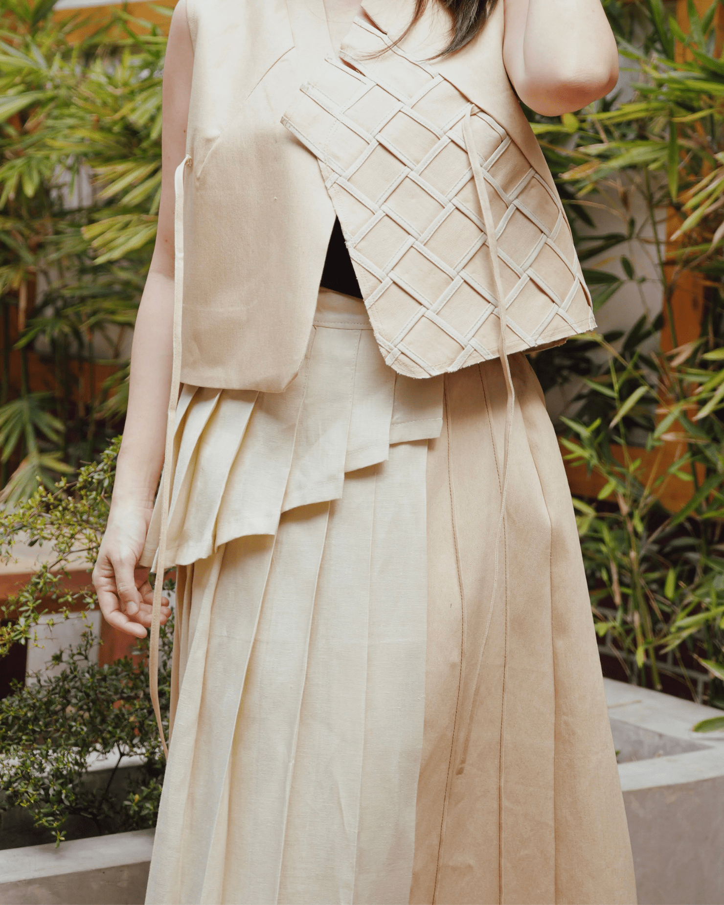 2-Way Pleated Wrap Skirt Beige Fashion R2R On Repeat