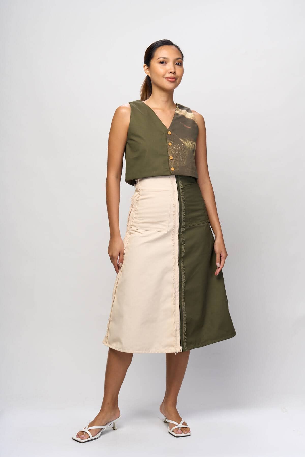 [Ready Today] 4-Way A-Line Skirt Fatigue & Off-White Fashion R2R On Repeat