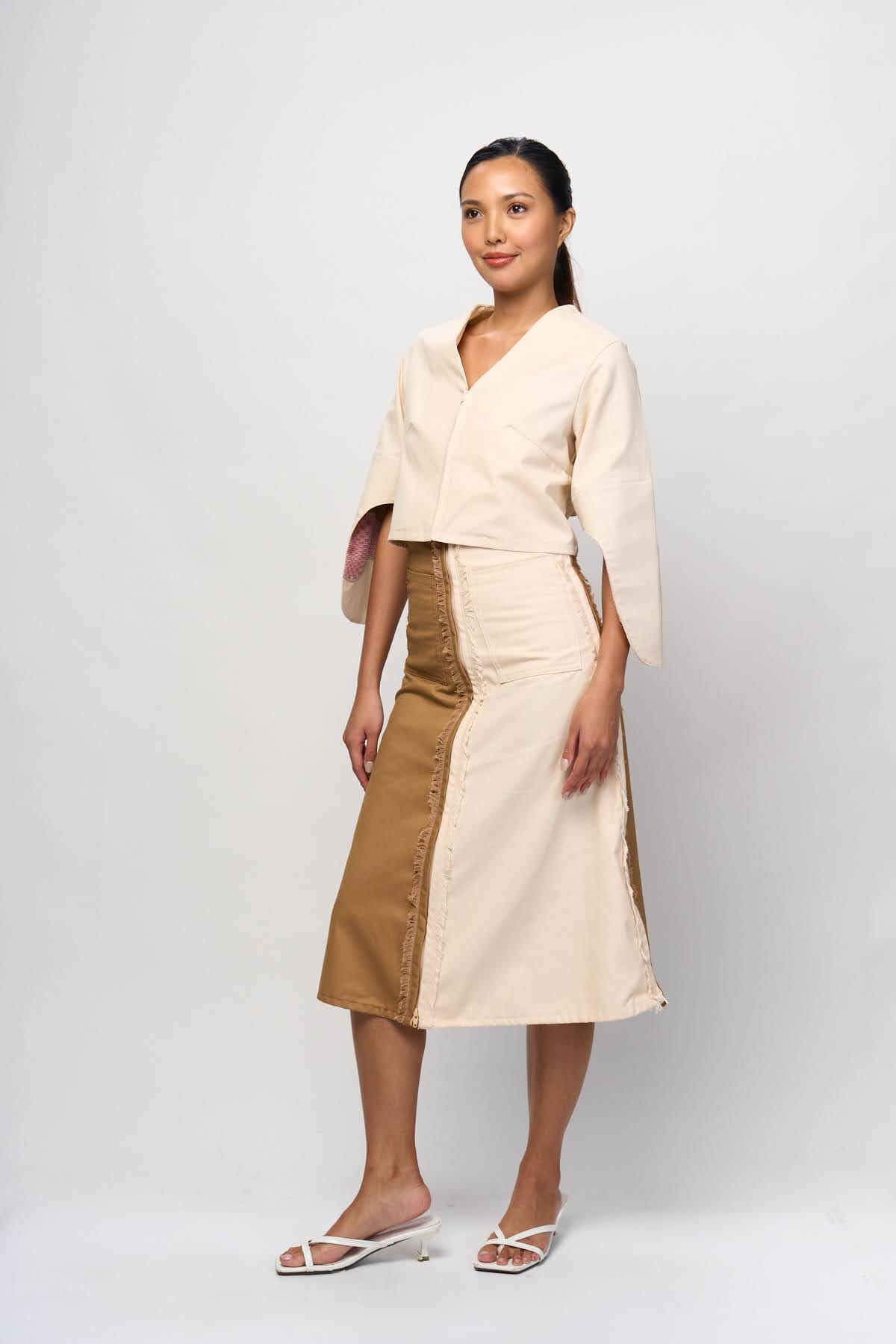 [Ready Today] 4-Way A-Line Skirt Off-White & Tan Fashion R2R On Repeat