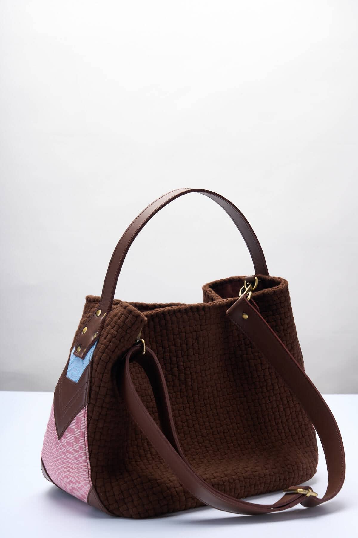 [Ready Today] Buslo Medley Light blue & red, medium brown leather Fashion Rags2Riches