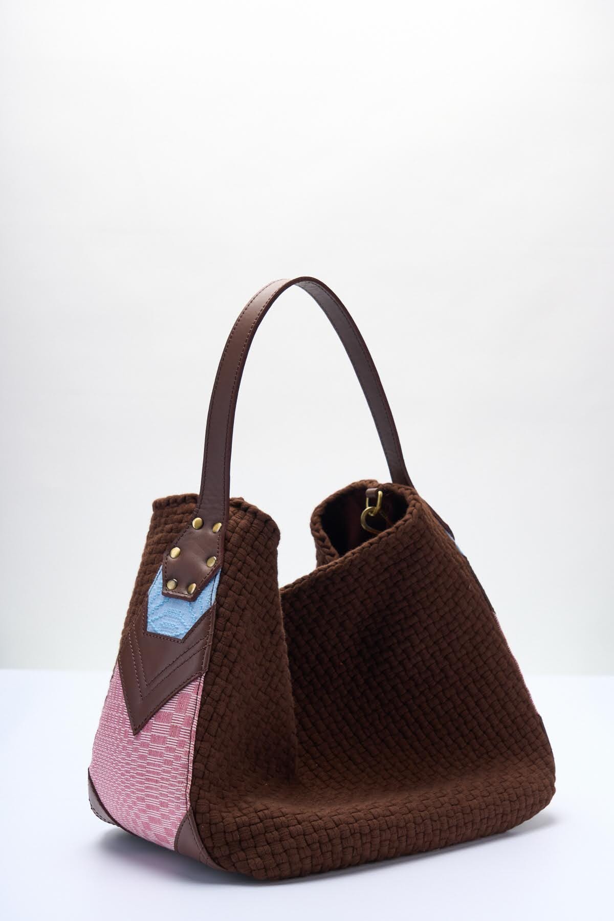 [Ready Today] Buslo Medley Light blue & red, medium brown leather Fashion Rags2Riches