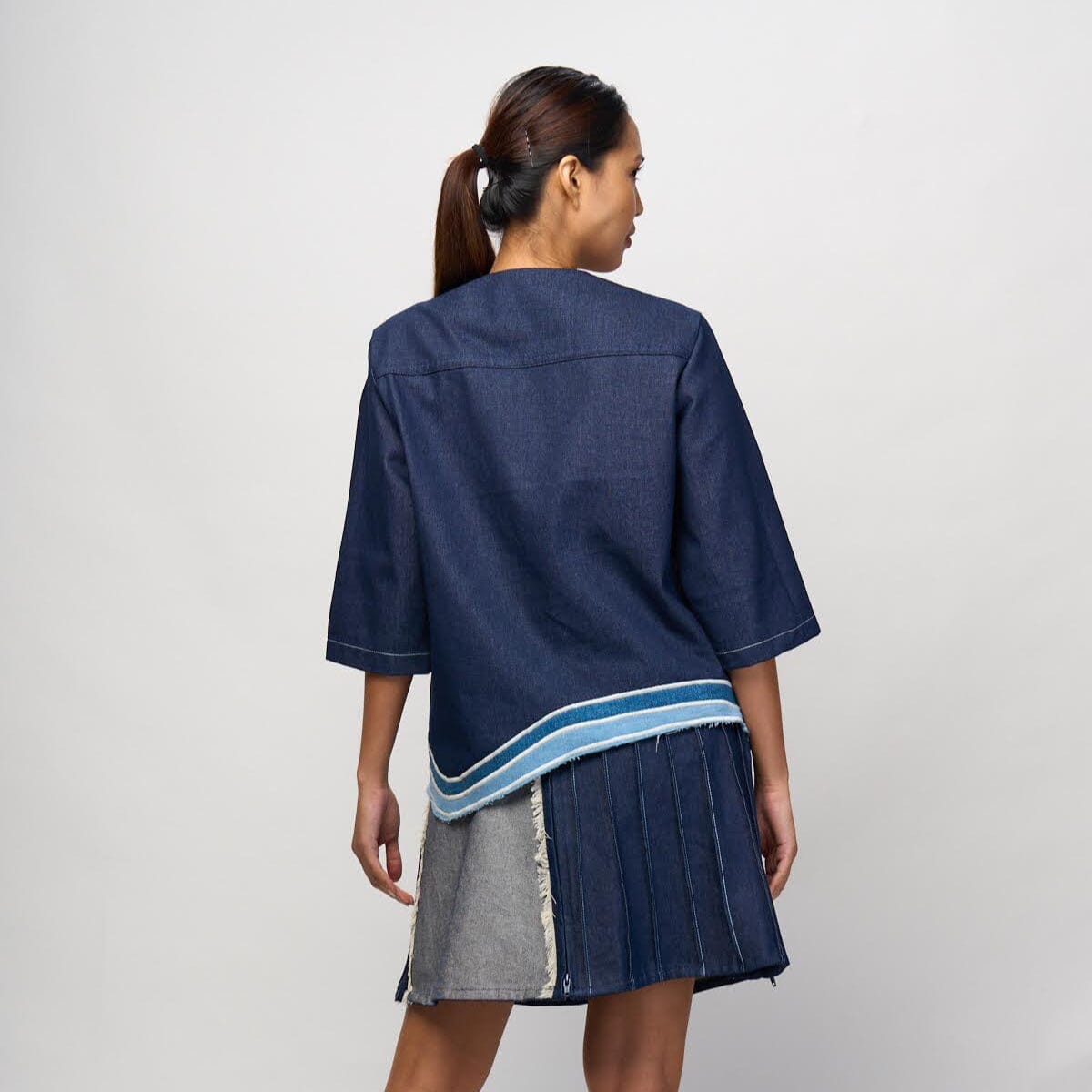 [Ready Today] Daloy Zip-Up Jacket Denim Fashion R2R On Repeat