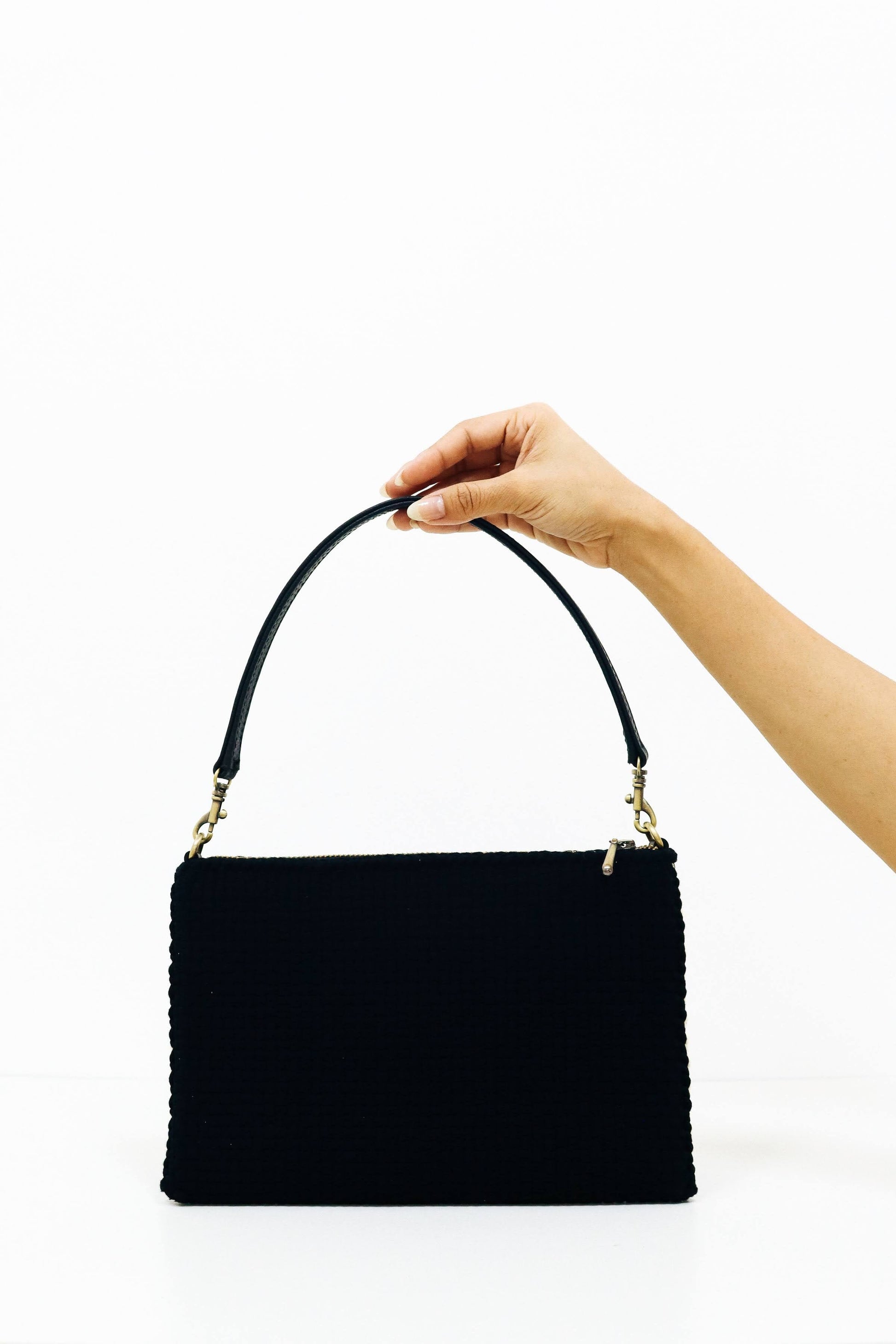 [Ready Today] Sobre Convertible Clutch Black Fashion Rags2Riches